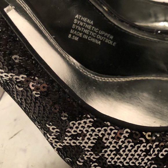 WHITE HOUSE BLACK MARKET "ATHENA" SEQUIN HEELS 8.5 - Picture 3 of 7
